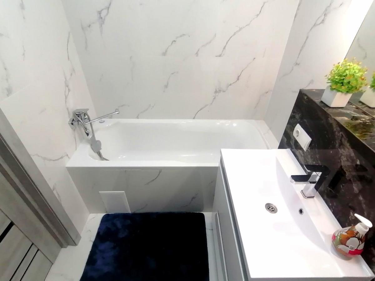 Новобудова Сам Центр Вул Шевченка 60 Оперний 10Хв Apartment Lviv Luaran gambar